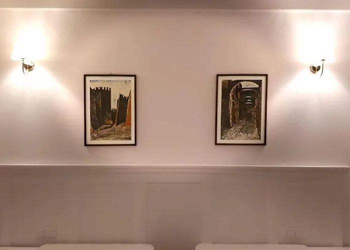 Marietta's House Case de vacanță